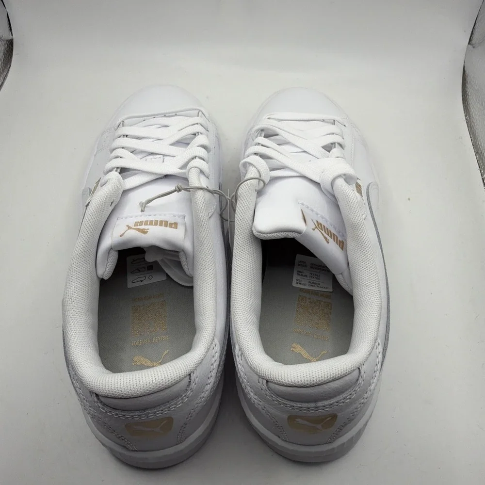 PUMA 